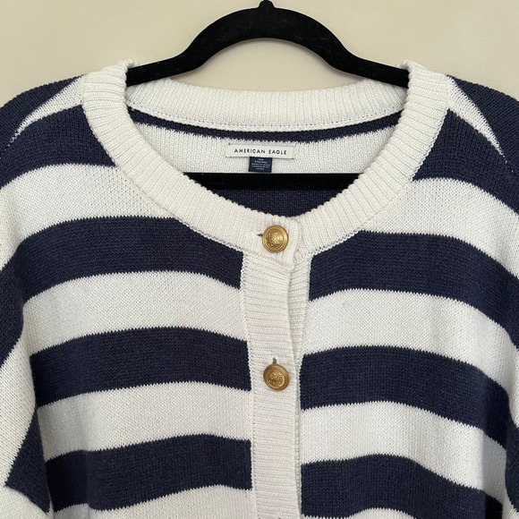 American Eagle Women's Navy Blue White Stripe Cropped Cardigan Sweater XXL - Picture 3 of 7